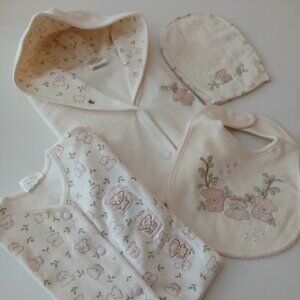 Cute Koala Baby Bath Set by MIni Clasix 4 pc